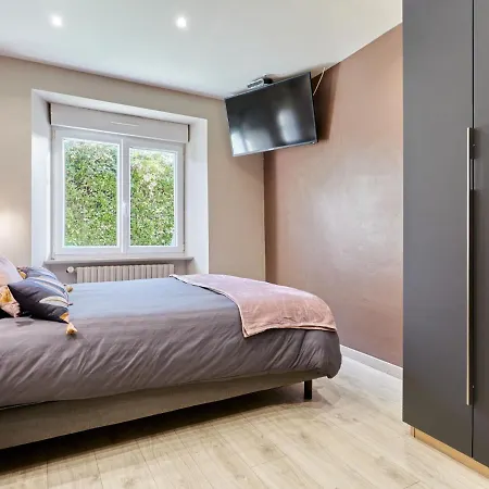 Au Coin Des 3 Feux By Interhome * Réville