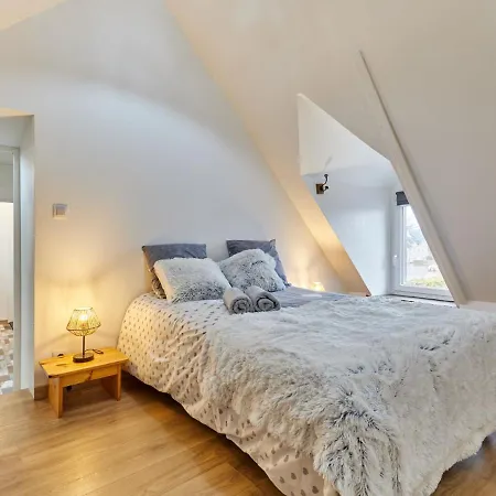 Au Coin Des 3 Feux By Interhome * Réville