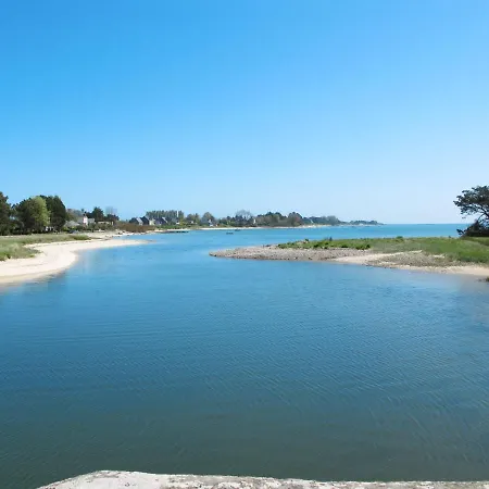 Hébergement de vacances Au Coin Des 3 Feux By Interhome Réville